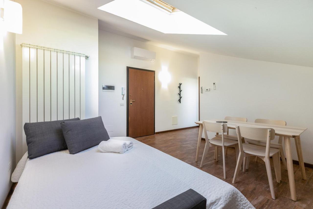 Apartament Alessia'S Flat - Affori Mediolan Zewnętrze zdjęcie
