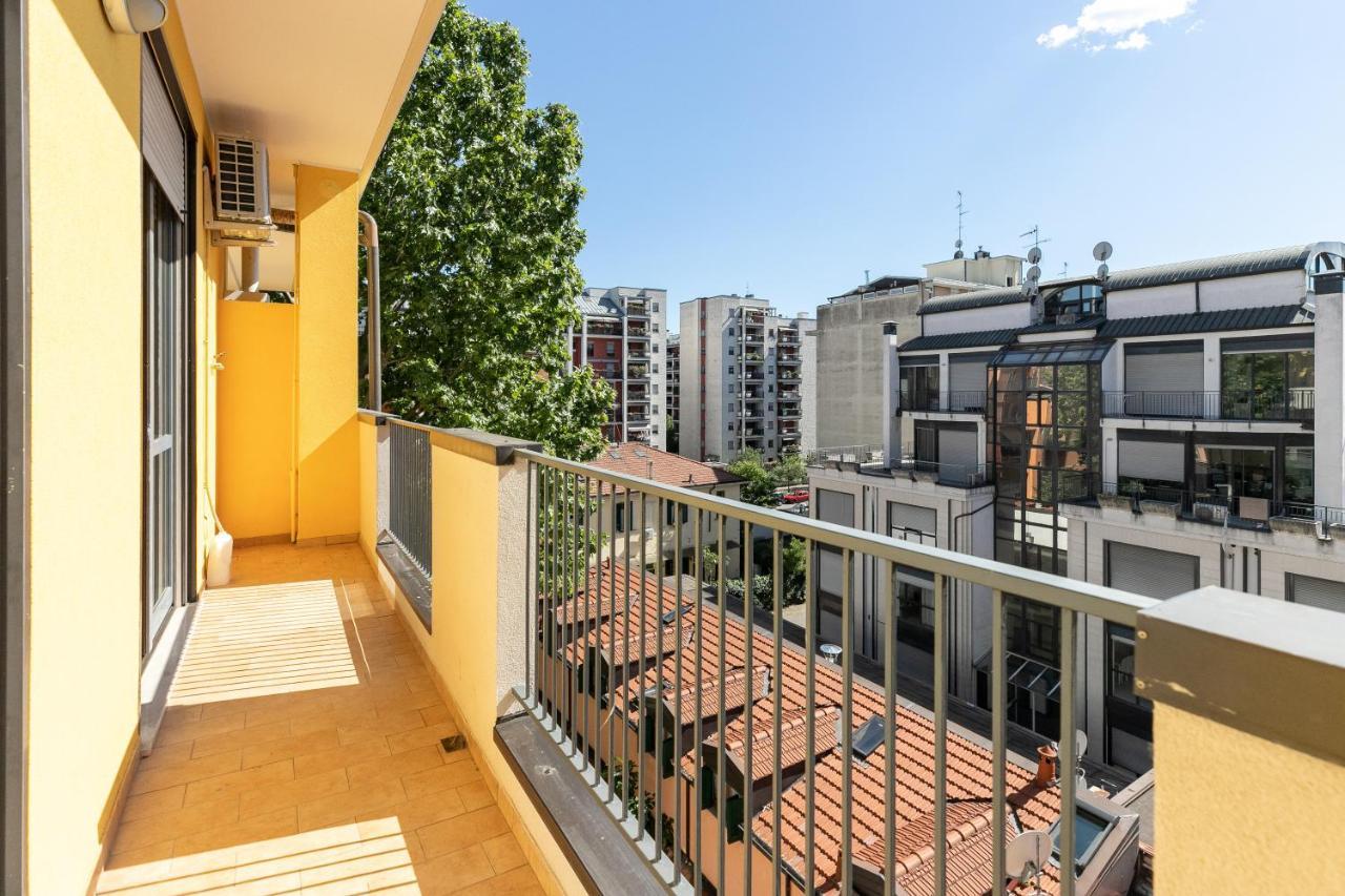 Apartament Alessia'S Flat - Affori Mediolan Zewnętrze zdjęcie